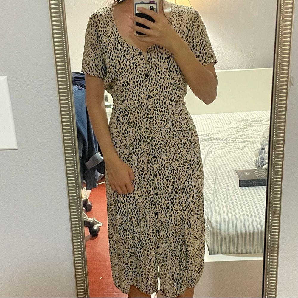 rare brandy melville dress with a tie in the back